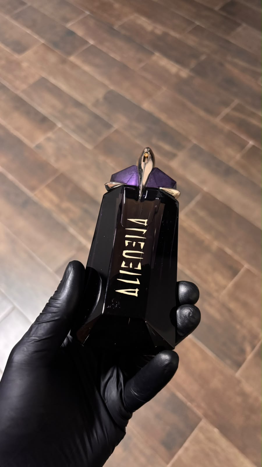 Thierry Mugler Alien perfume