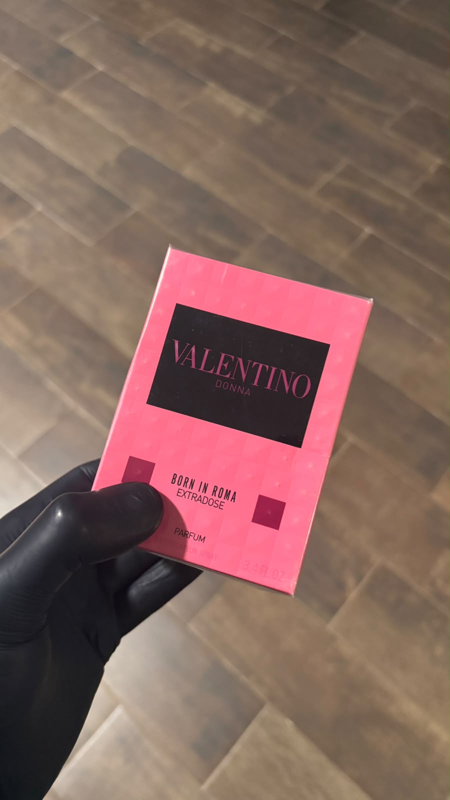 Valentino Born in Roma Extradose perfume