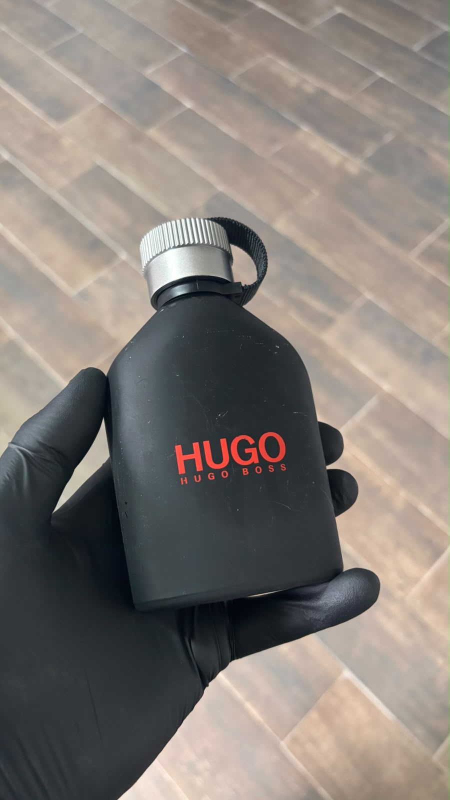Hugo Boss Hugo Just Different perfume