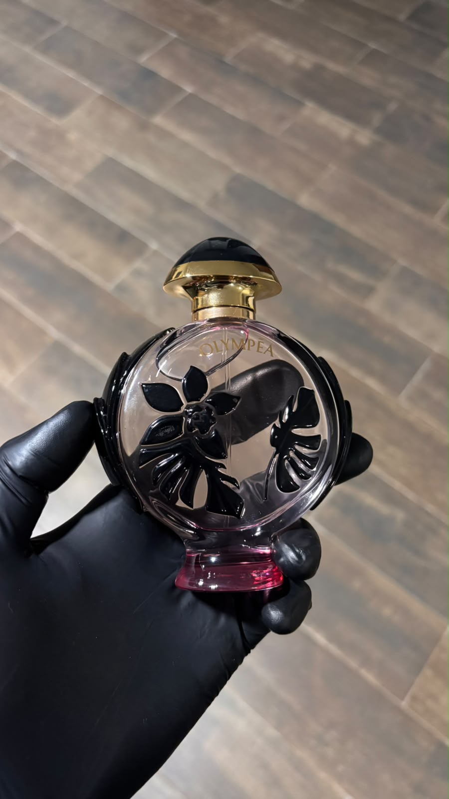 Paco Rabanne Olympēa Flora perfume