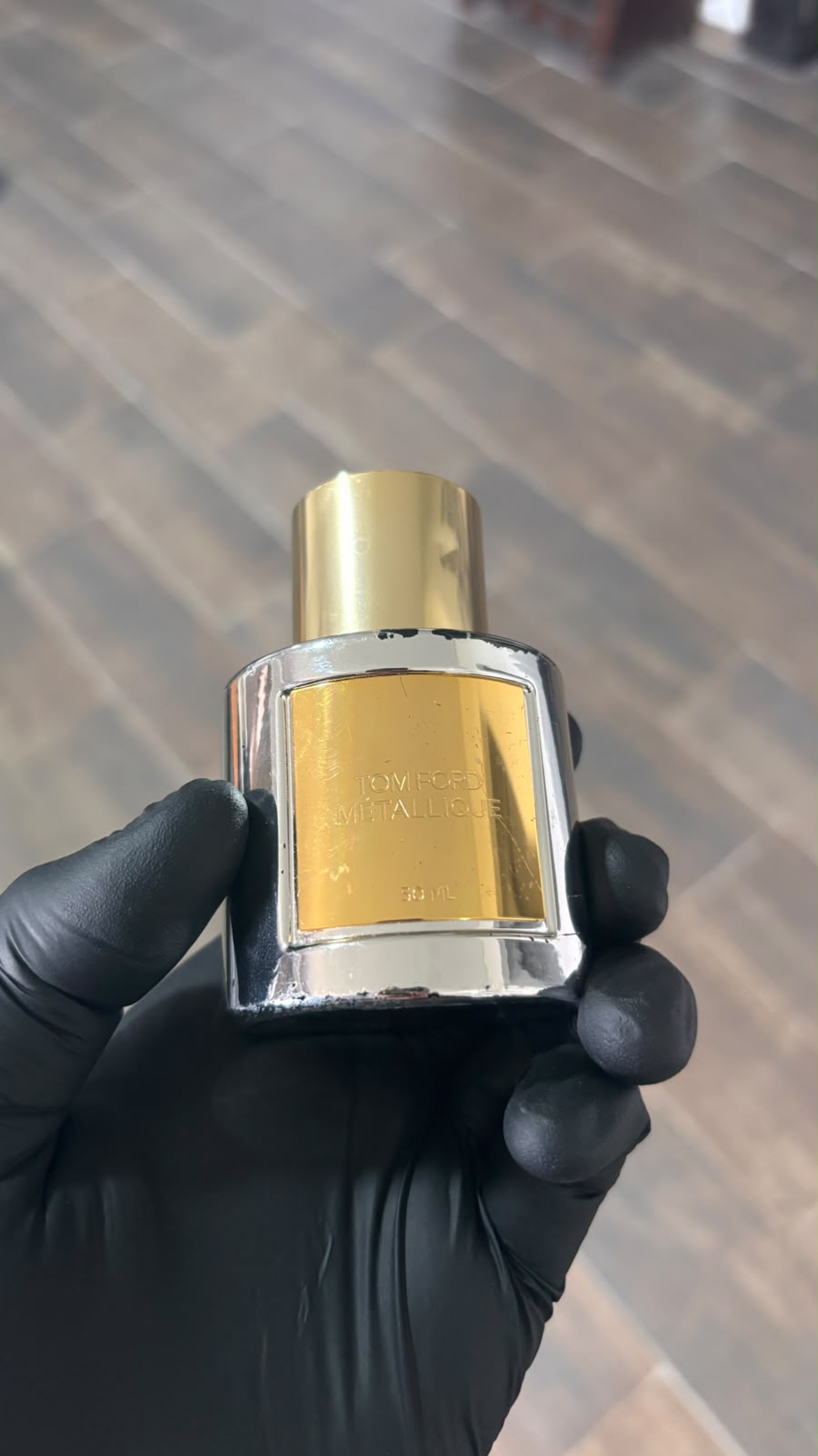 Tom Ford Métallique (con detalles) perfume